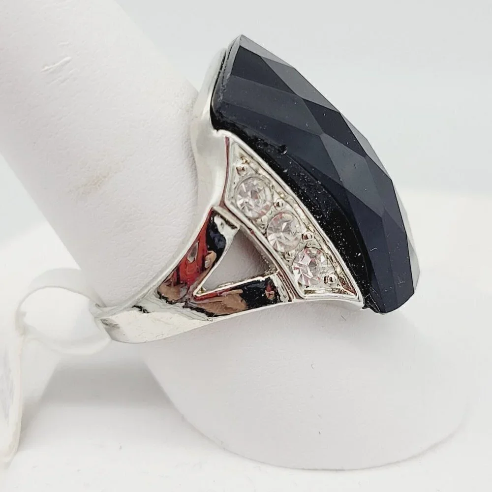Domed Black Faceted Glass & Rhinestone Statement Ring Sz 9 Silver Tone Rectangle